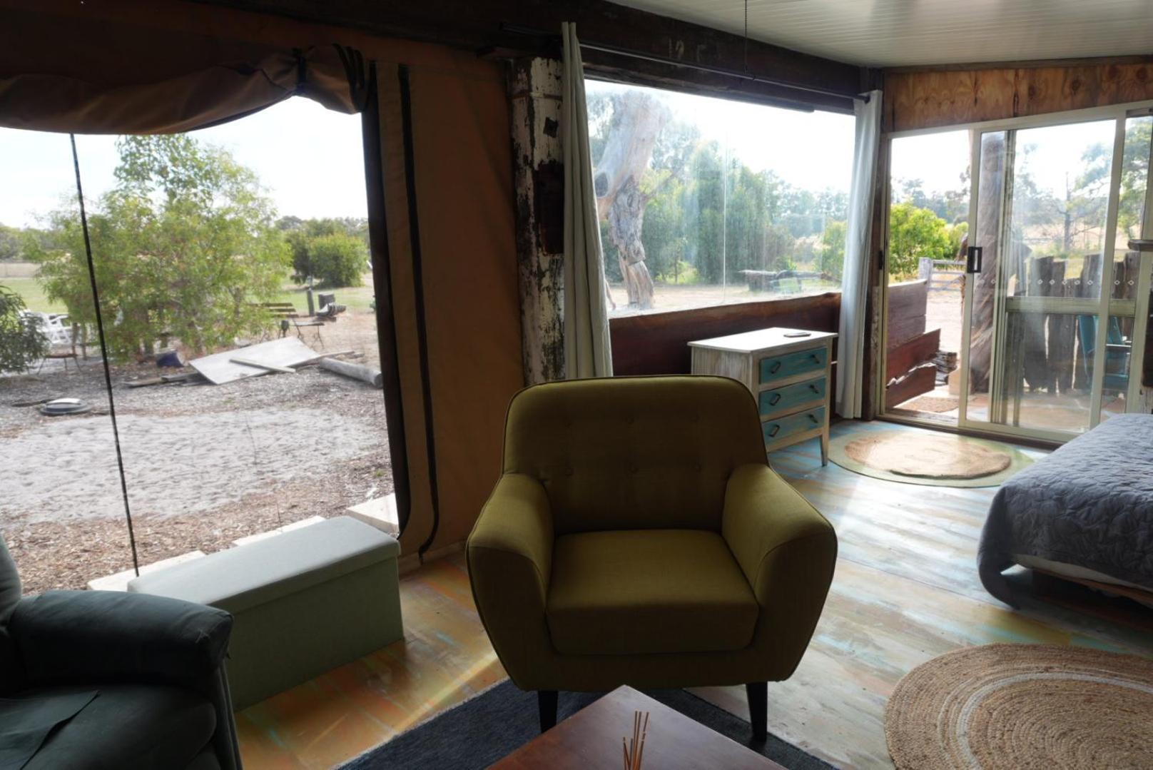 Silversprings Spa Retreat Pet Friendly Cottages And Glampings 메트리컵 외부 사진