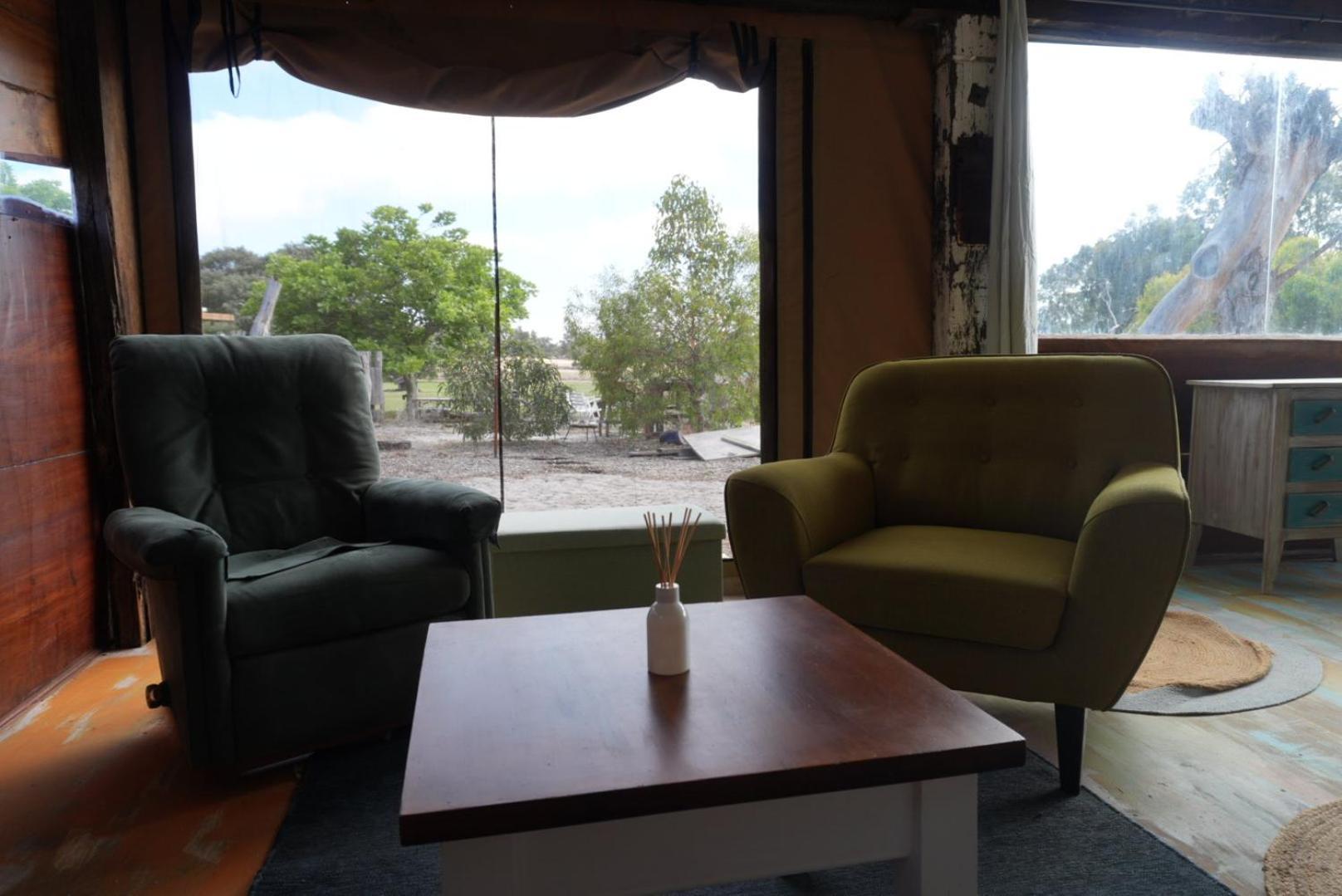 Silversprings Spa Retreat Pet Friendly Cottages And Glampings 메트리컵 외부 사진