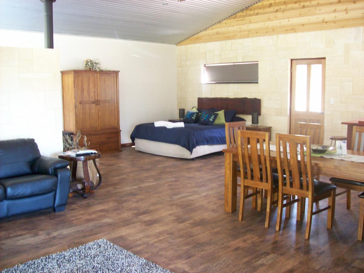 Silversprings Spa Retreat Pet Friendly Cottages And Glampings 메트리컵 외부 사진