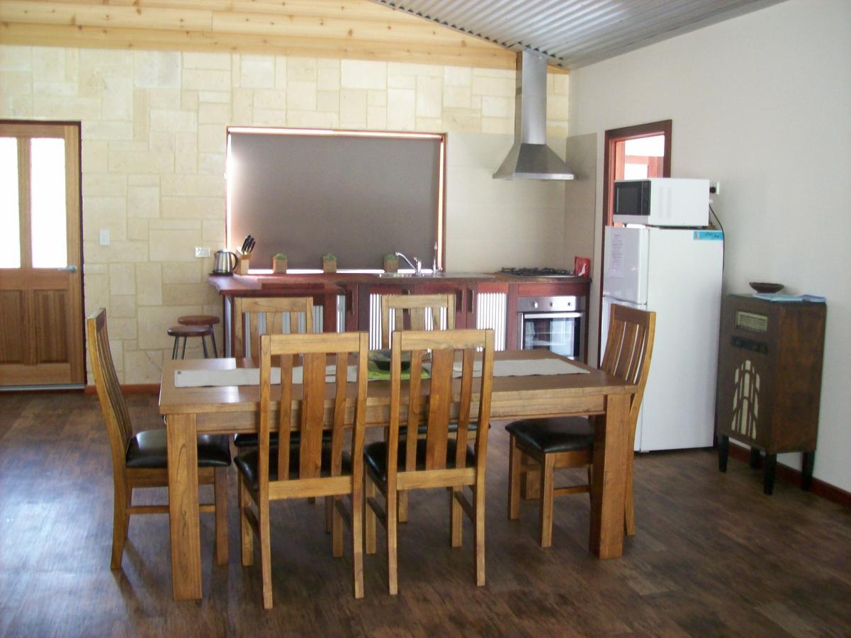 Silversprings Spa Retreat Pet Friendly Cottages And Glampings 메트리컵 외부 사진