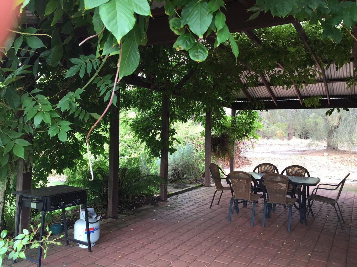 Silversprings Spa Retreat Pet Friendly Cottages And Glampings 메트리컵 외부 사진