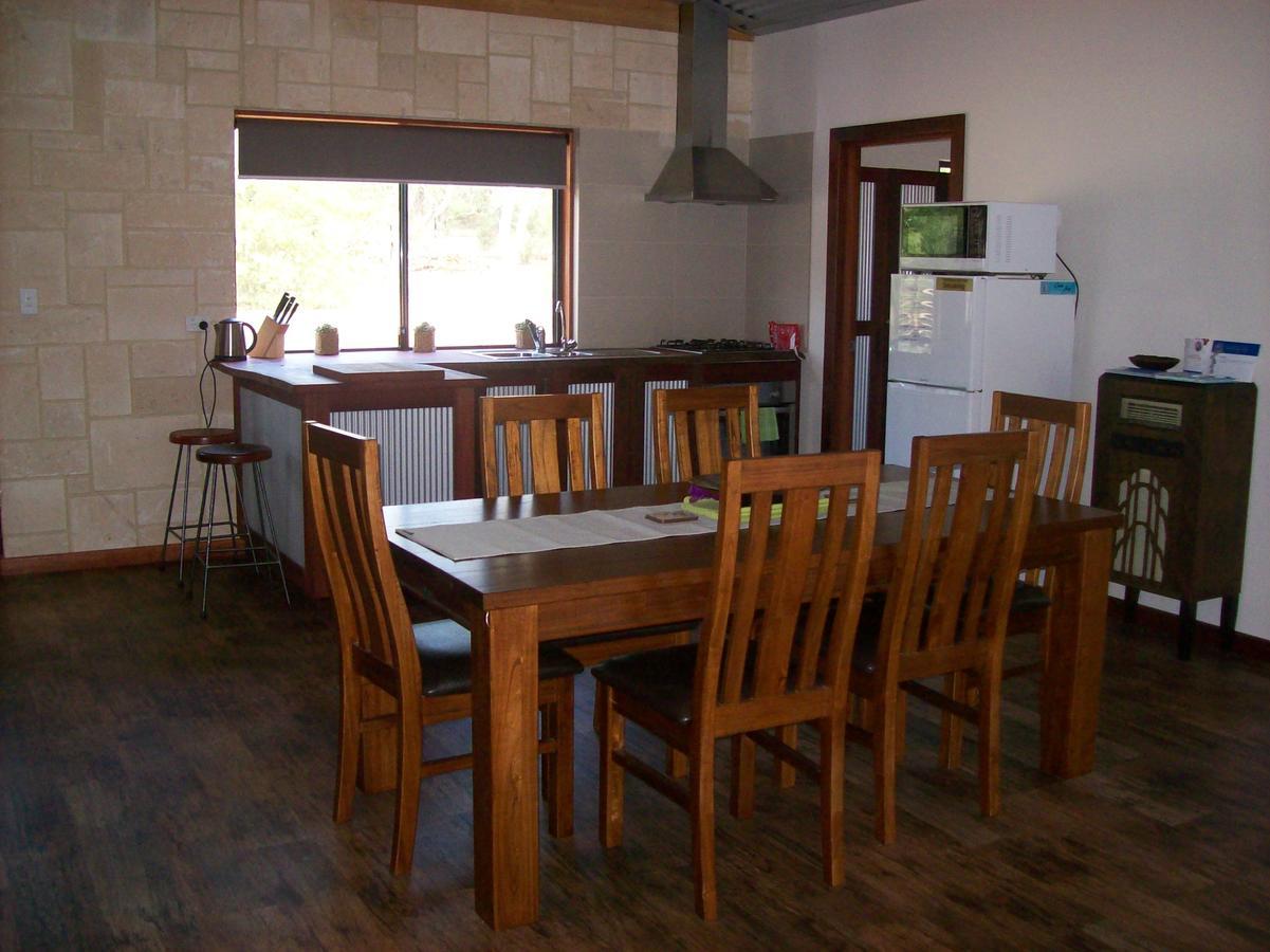 Silversprings Spa Retreat Pet Friendly Cottages And Glampings 메트리컵 외부 사진