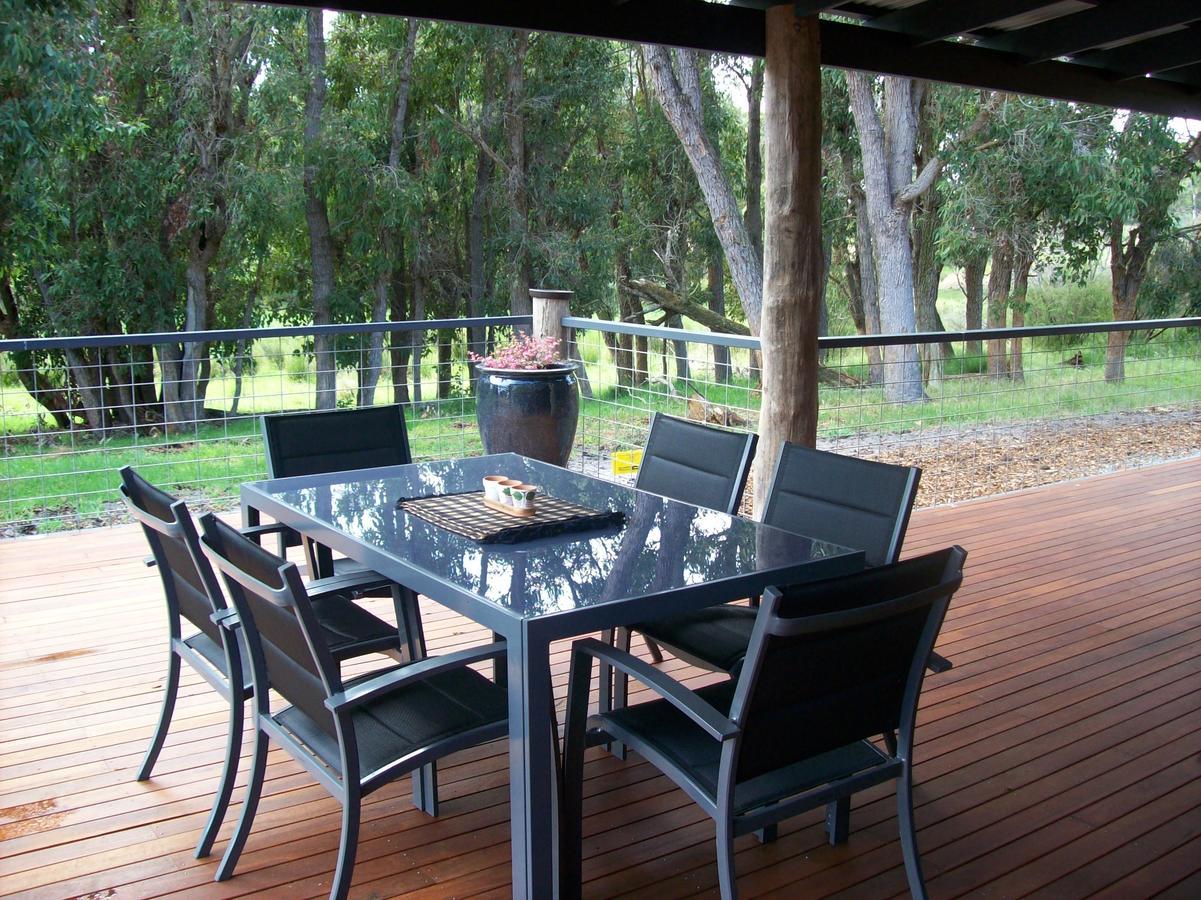 Silversprings Spa Retreat Pet Friendly Cottages And Glampings 메트리컵 외부 사진